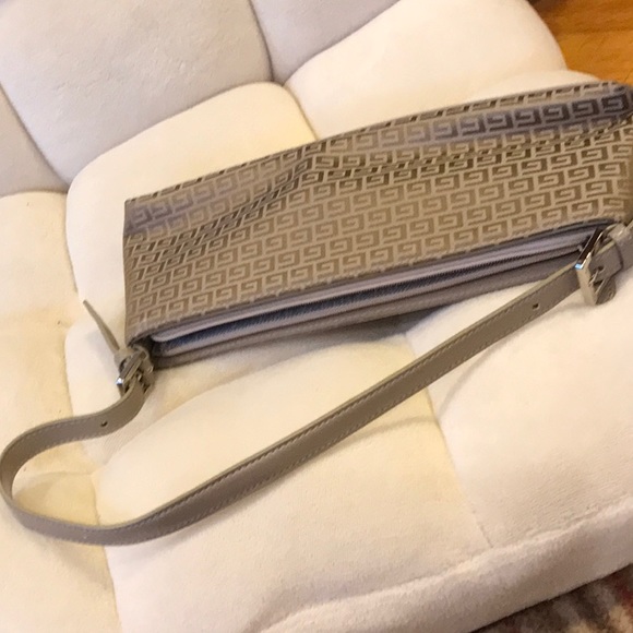 NWOT Long purse with many sections - Picture 3 of 7